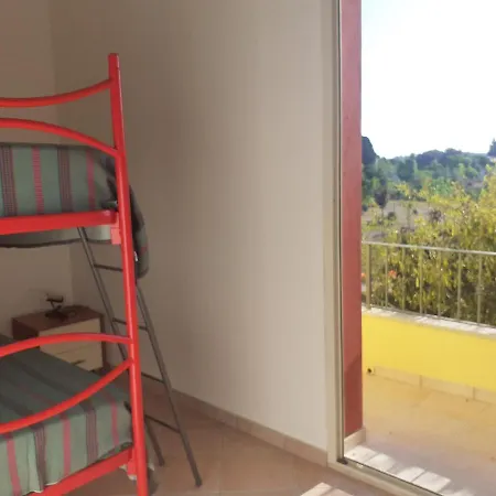 A In Zona Residenziale Apartamento Pula
