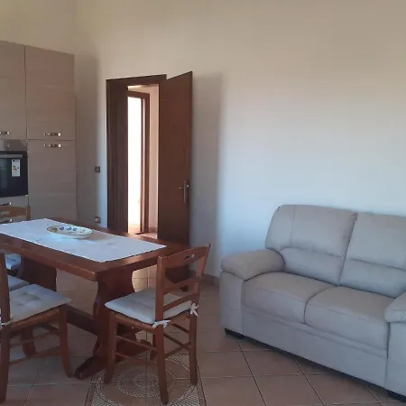 A In Zona Residenziale Apartamento Pula